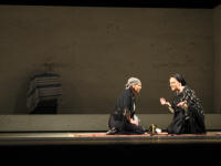 Jente hat Neuigkeiten